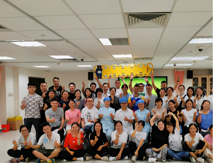 急诊急救专科护士培训学习,急诊医护人员技能培训