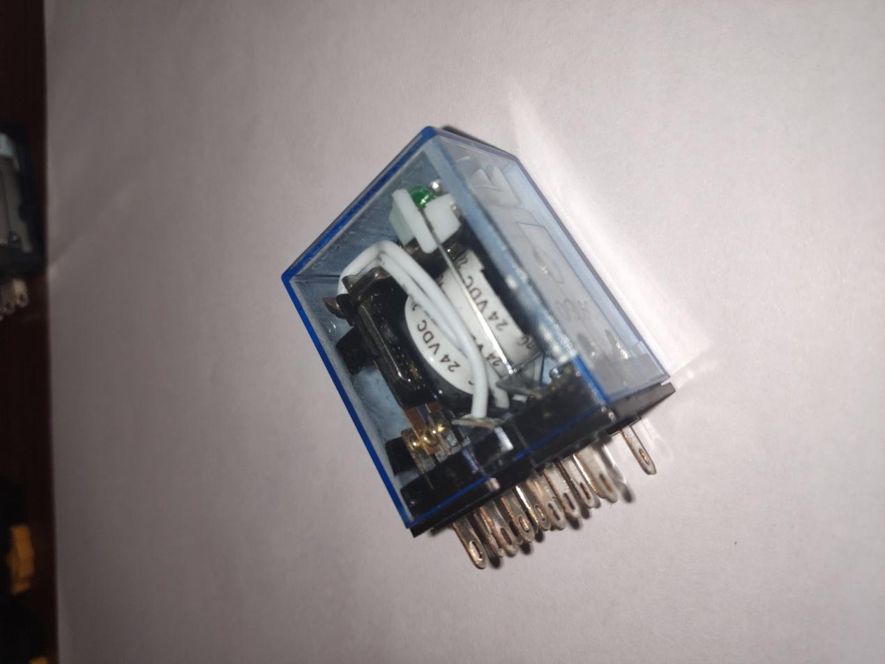 电气故障分析与排查,电工维修中间继电器故障案例分析