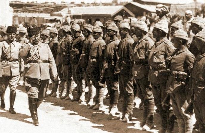 换装达人凯末尔：如何将伊斯兰土耳其打造成西方国家