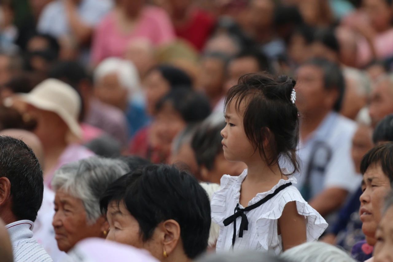 打造美丽乡村唱响黄河文化——2020年度“中原戏迷擂台赛”启动仪式暨首场晋级赛鸣锣开唱