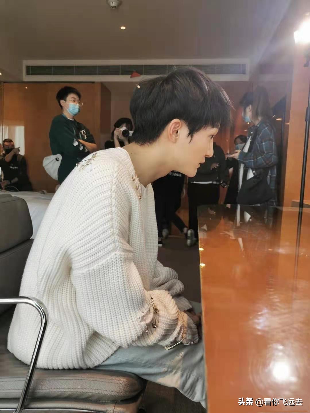 卡布叻男团加入新成员直指C位，周深醋意满满心生嫉妒想单飞