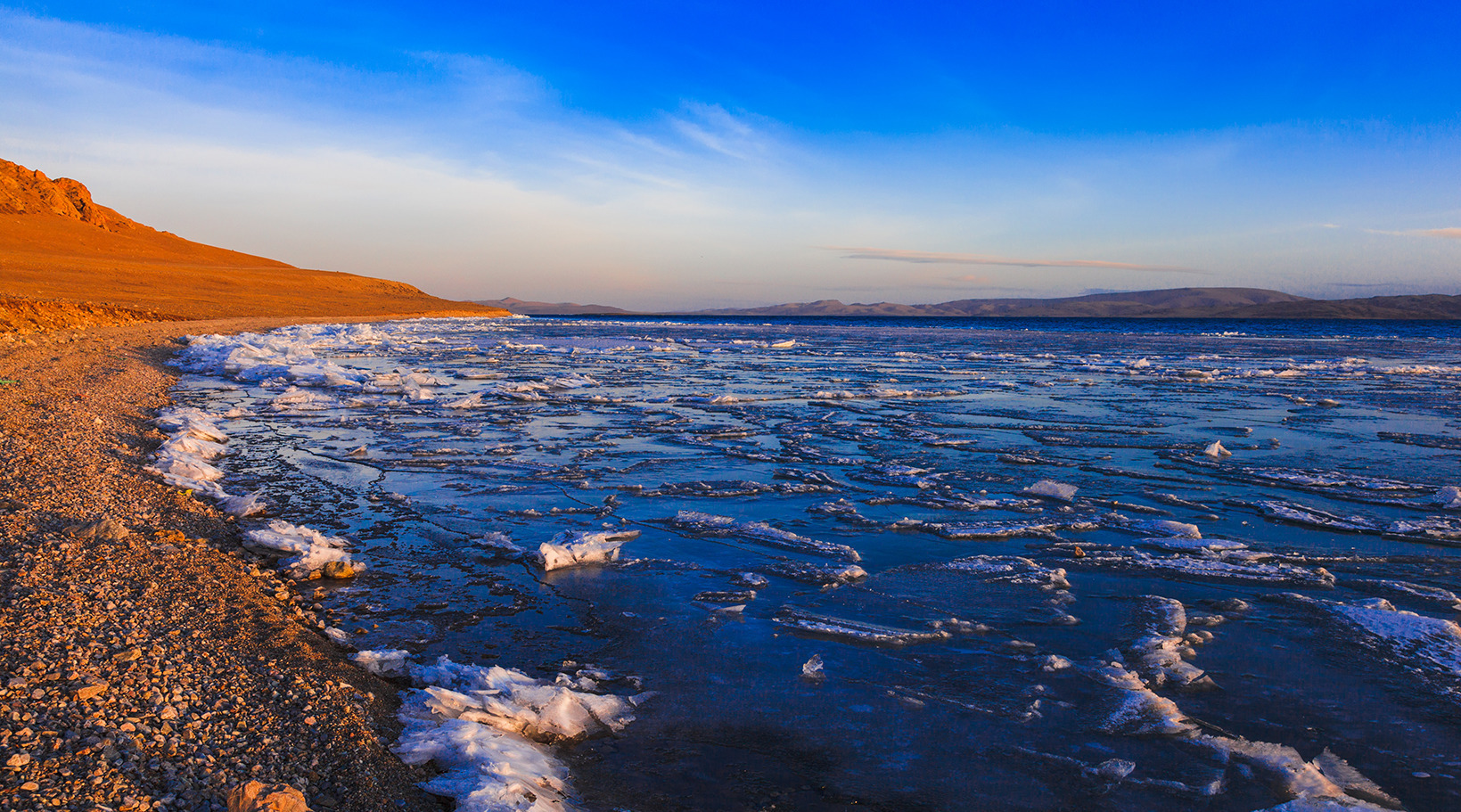 西藏高原湖泊纳木错视频,西藏湖泊纳木措的视频