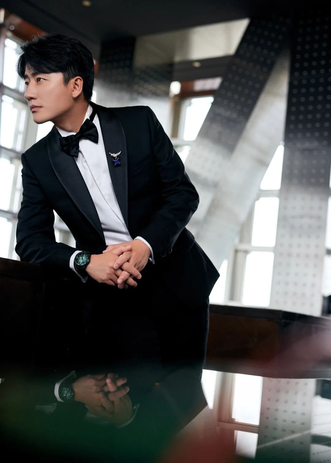 夏天出门戴手表,夏天戴表不好看