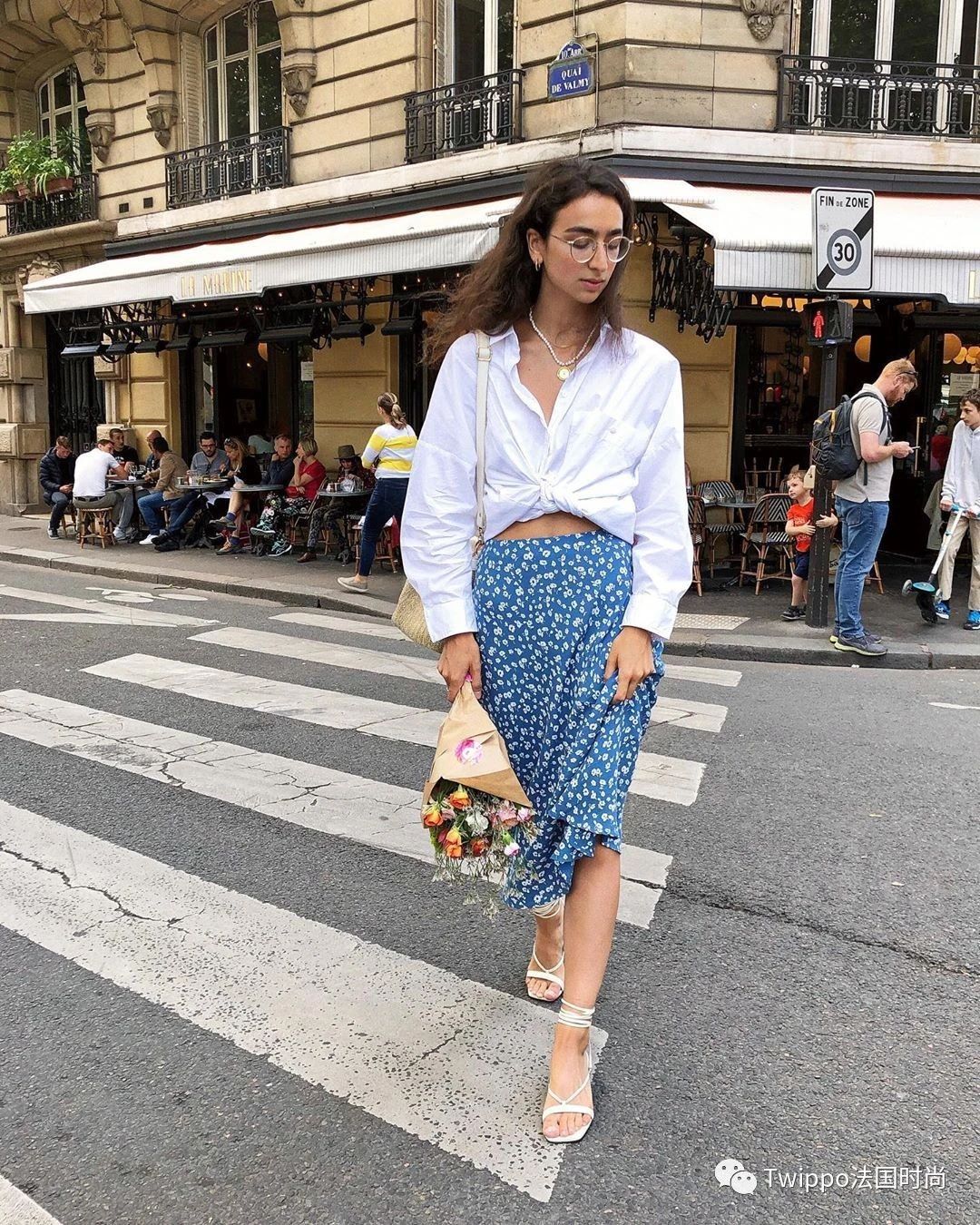 巴黎女孩春天穿什么裙子,法国女人夏天穿什么裙子