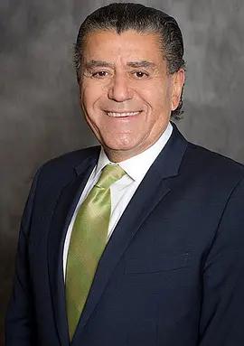 穿上一身牛B机甲放大招是每个男孩的美梦