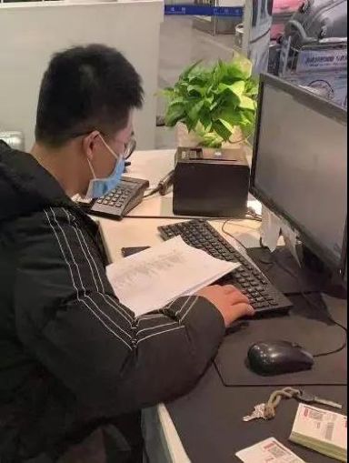 “代购”“厨子”“保洁”“学生”集齐一身,免税人全员出击