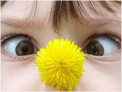 十二岁孩子眼睛斜视怎么办,天天宅在家里怎么办