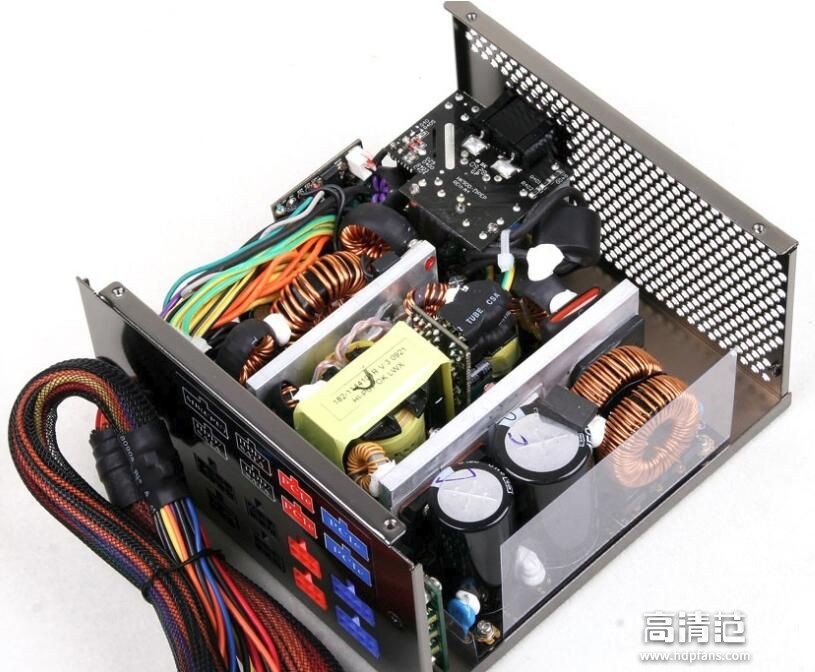 电源插座经常会有滋滋的电流声,台式电脑电源有滋滋电流声正常么