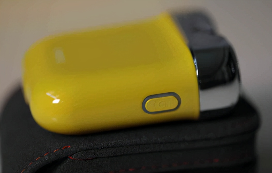 男朋友超喜欢的生日礼物——须眉剃须刀R2潮玩家