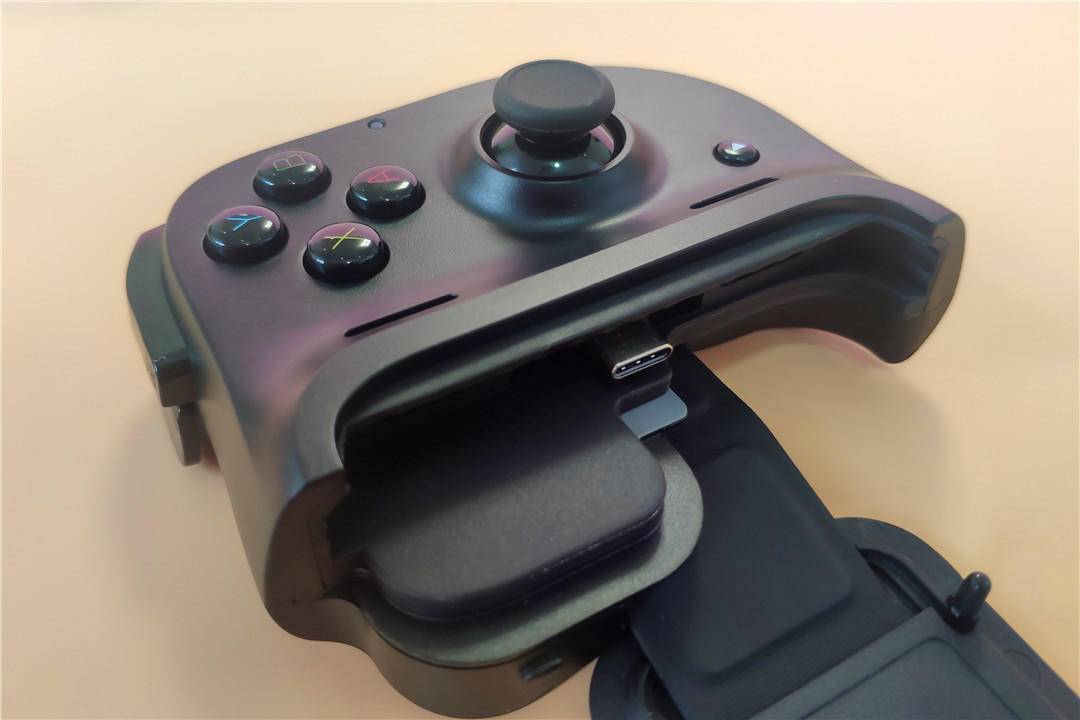 雷蛇骑仕手柄支持什么游戏,雷蛇骑仕手柄v2兼容什么游戏