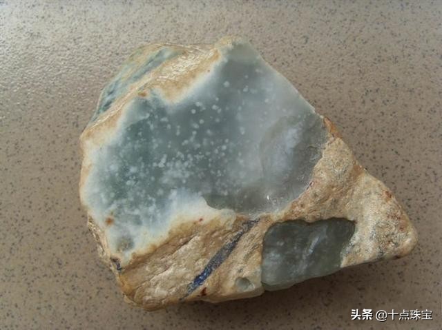 缅甸赌石翡翠原石场口,常见翡翠赌石与场口组图