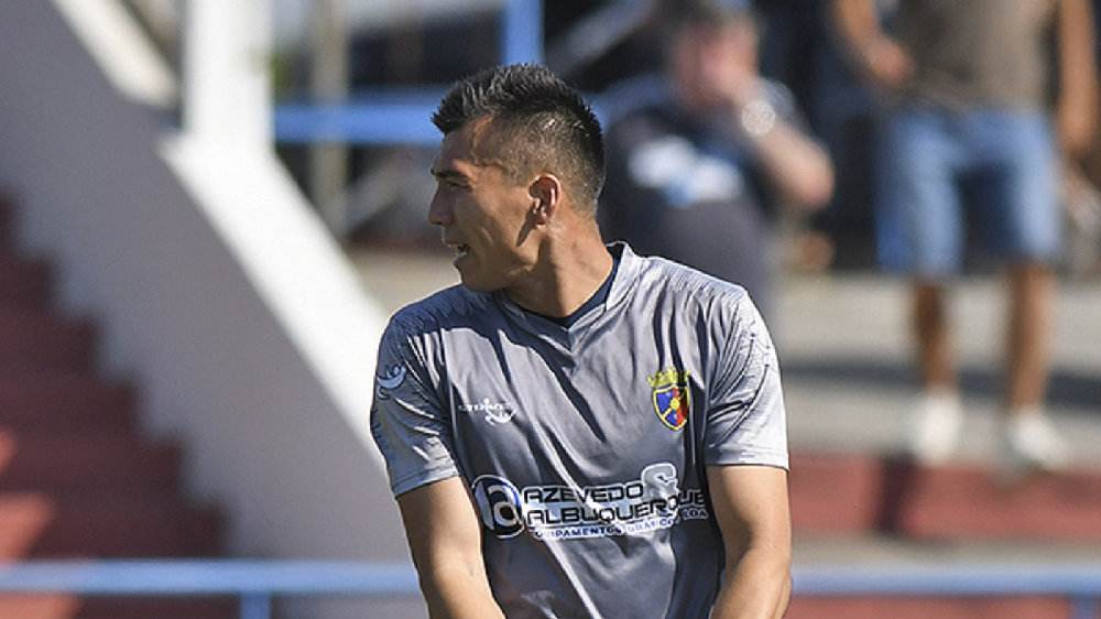 与*疆新**足球旅欧第一人叶尔杰提谈职业足球——梦想为国征战