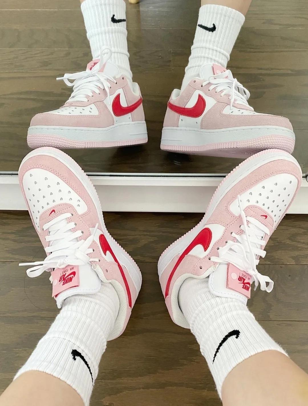 af1情人节为啥是权志龙同款,权志龙nikeaf1联名小雏菊多少钱