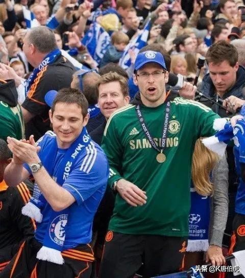 近视的足球运动员怎么办,饱受伤病困扰的球员