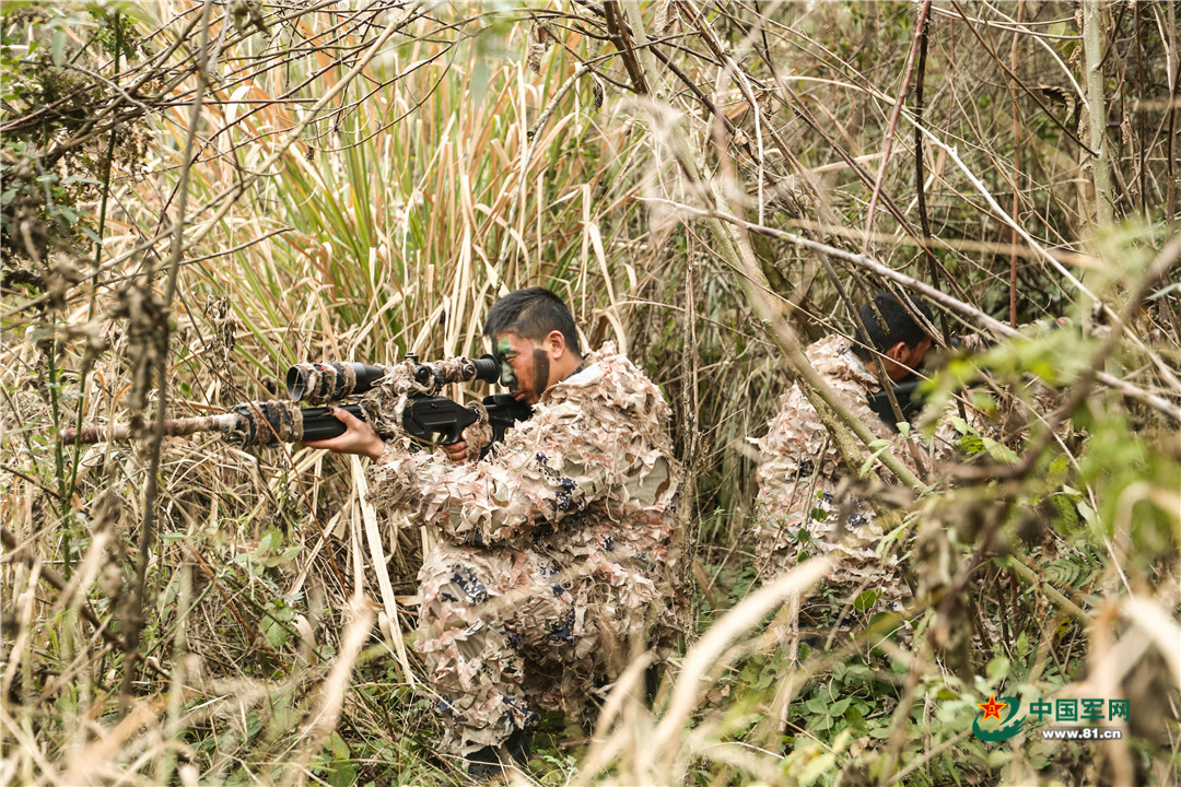 老狙告诉你:如何从“冲山头儿的”成为一名“特等*击狙**手”