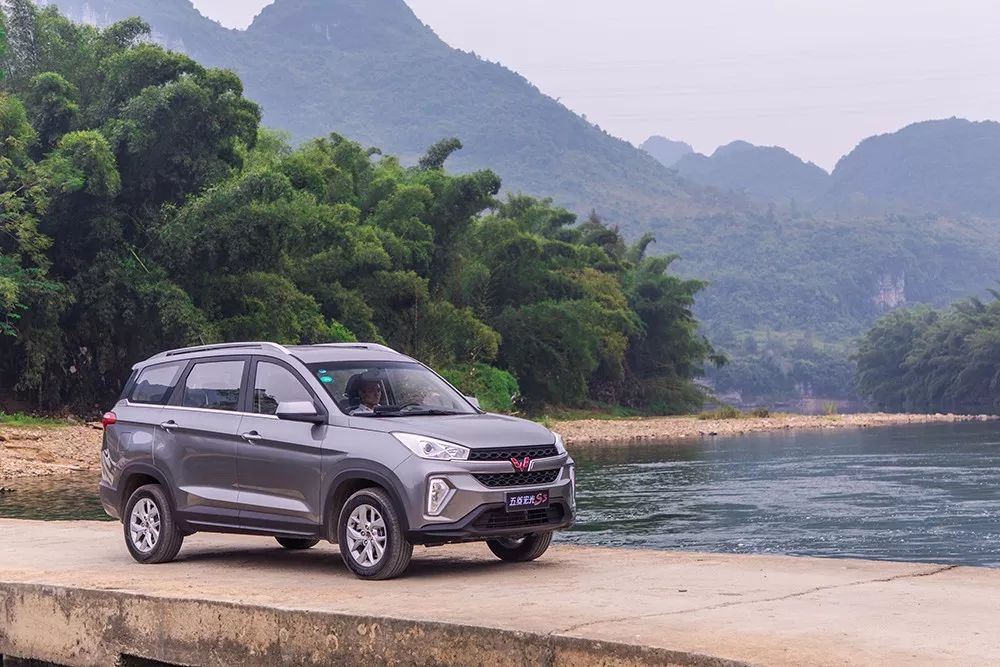 保有量大才是王道！为何五菱宏光保值率这么惊人？