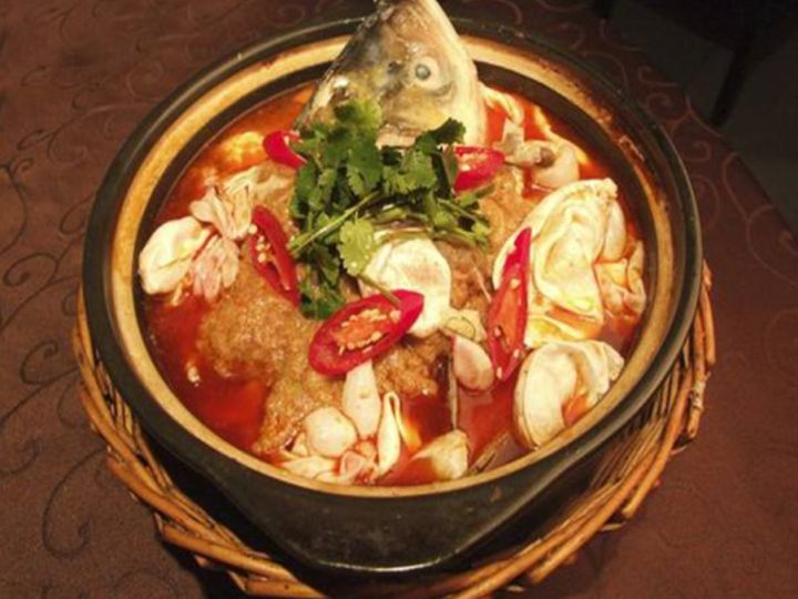 云南旅游景点攻略自由行线路推荐,云南旅游美食一条街小吃