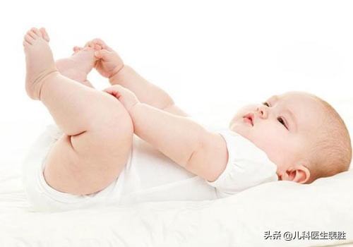 宝宝拉绿便不要慌，着凉，饥饿，母乳可能是原因