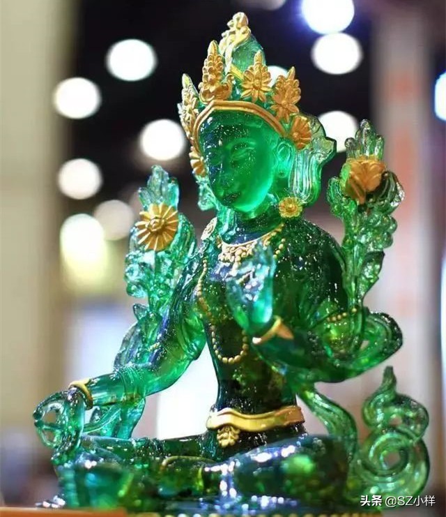 泰国王室和英国皇室谁更有钱,泰国王室全球王室第一富