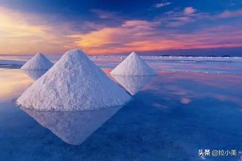 天空之镜乌尤尼盐沼紫色,乌尤尼盐沼旅游攻略