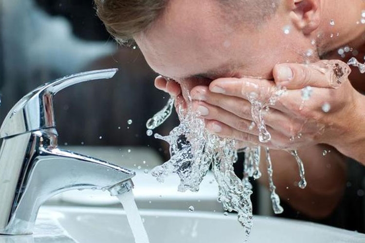 男士夏天护肤补水推荐,男士夏天补水保湿什么牌子好