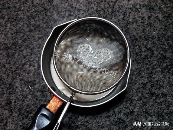 香蕉西多士做法视频,自制早餐西多士