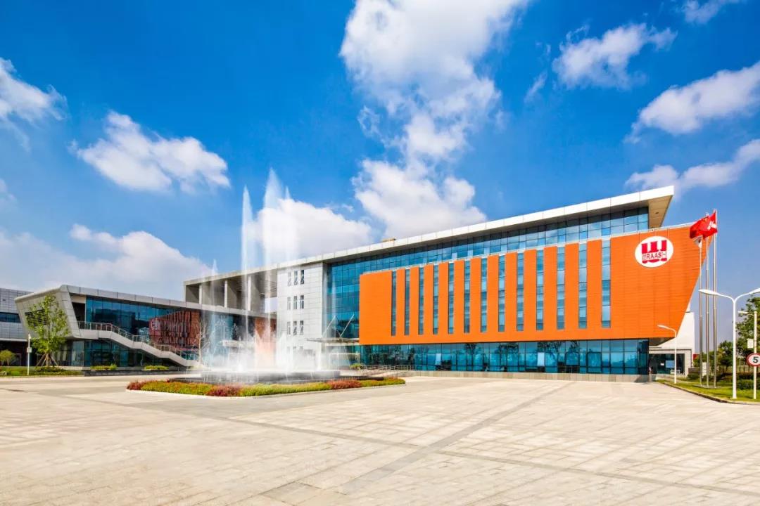 卓越大奖最佳实践|莱士血液的人才管理变革之道:从人心到人心