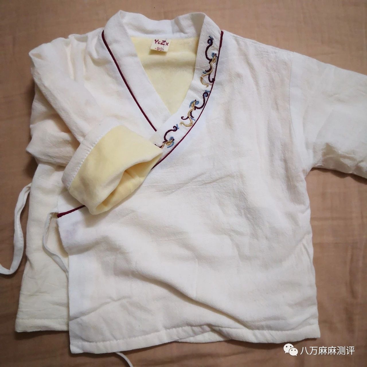 娃的新年战袍,小孩的新年战袍