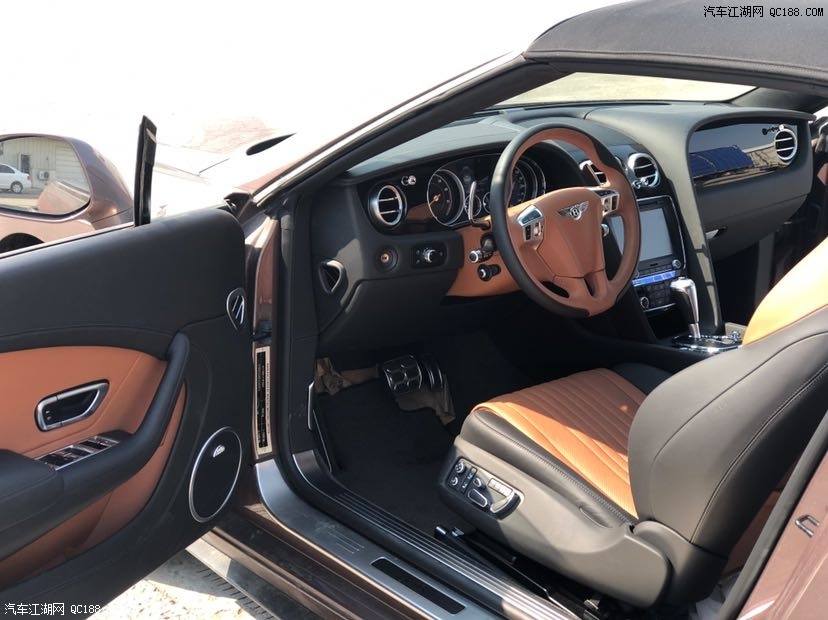 成都宾利欧陆gtw12mulliner落地价,宾利欧陆gt敞篷版硬顶版展示