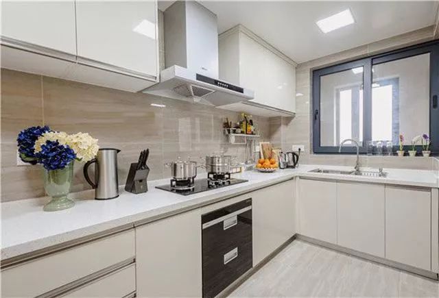 雅诗兰黛虎年限定送礼送到心坎上,母亲节送礼送到心坎里简单又漂亮