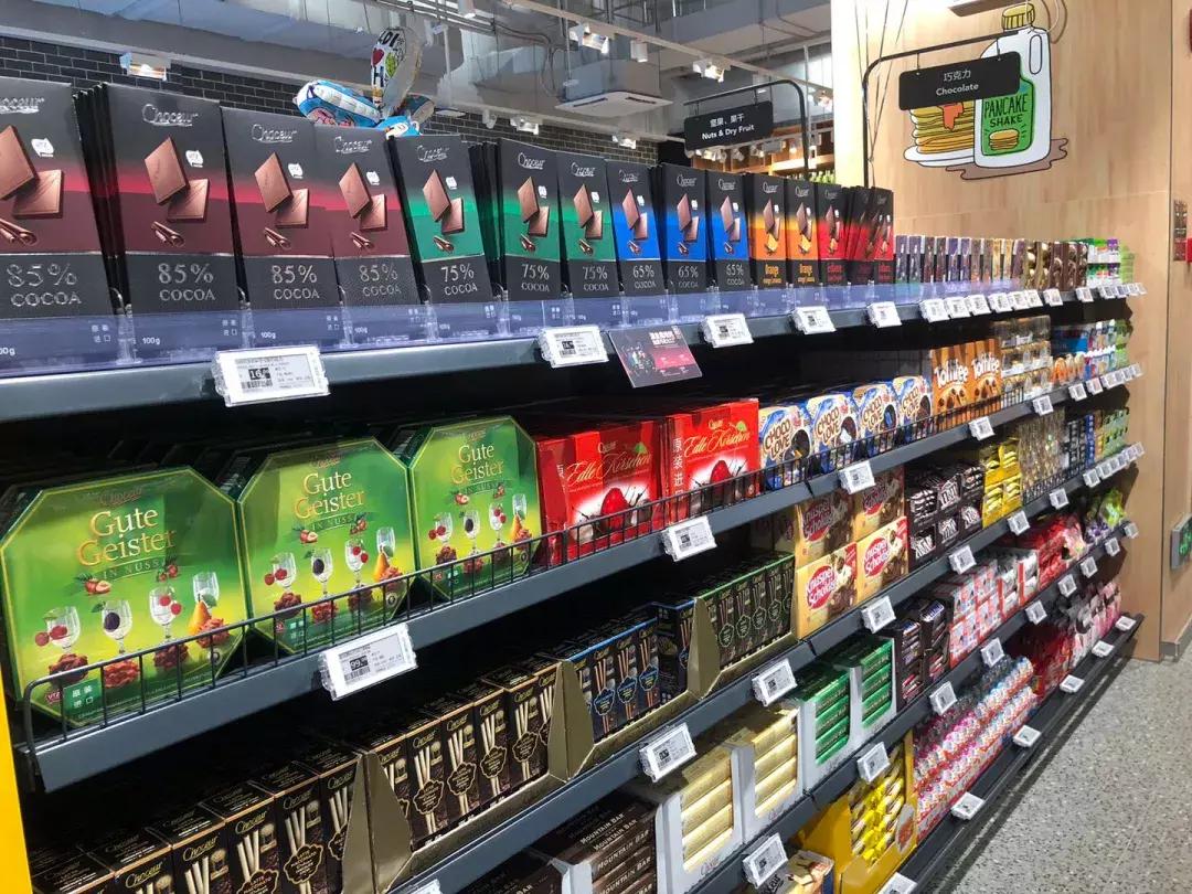 全球最大超市抢购潮,全球最便宜的超市100元