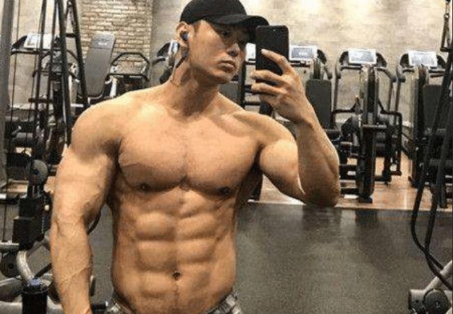 类固醇健身增肌饮食,增肌类的类固醇跟减脂的区别