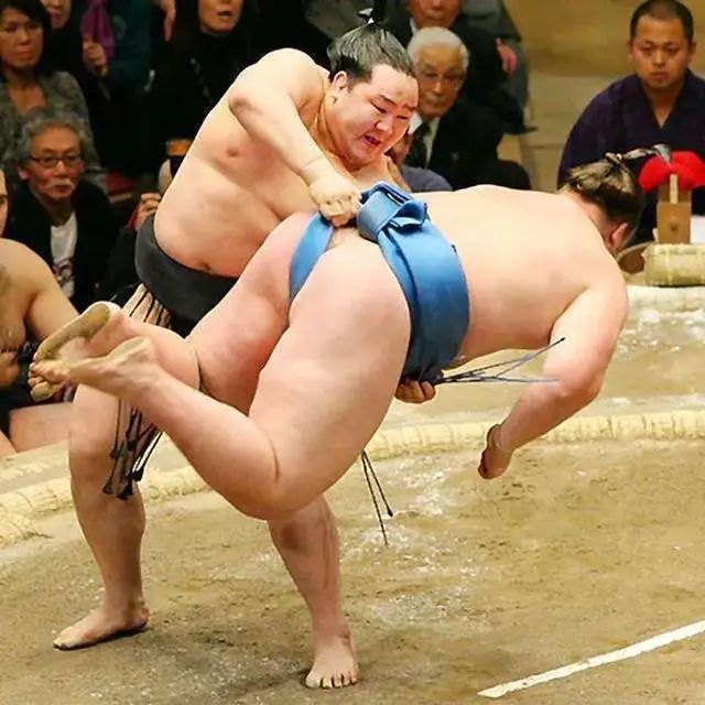 怎么练习八块腹肌和人鱼线,八块腹肌人鱼线怎么练