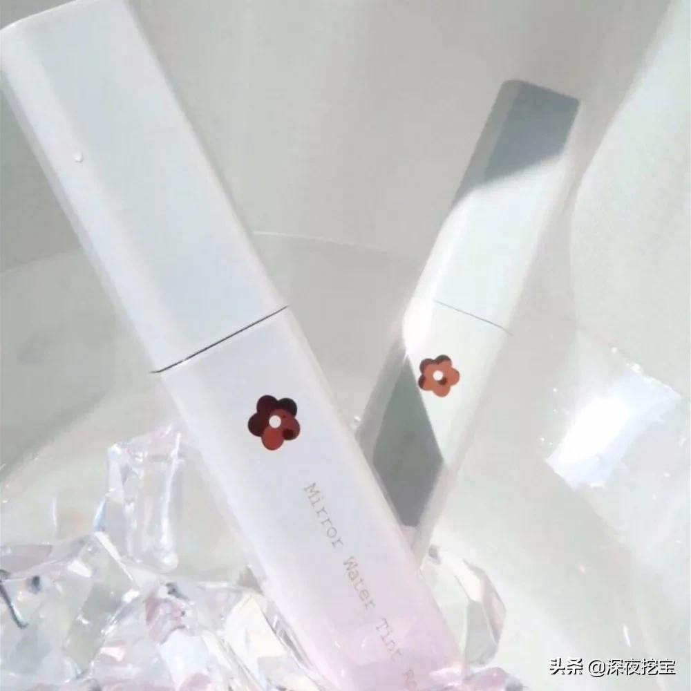 爆款热卖素颜涂都好看显白的口红,素颜涂什么色口红显白