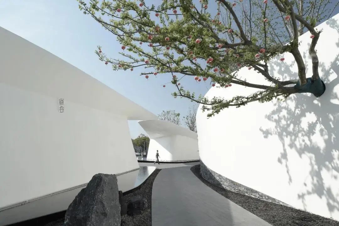 鏄撳绌洪棿鑹烘湳璁捐,鏄撳绌洪棿璁捐