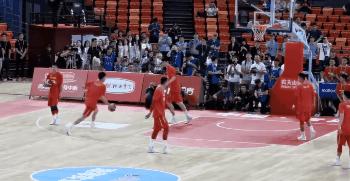 广东徐中锋请缨参加CBA扣篮大赛，他要和张镇麟一较高低？