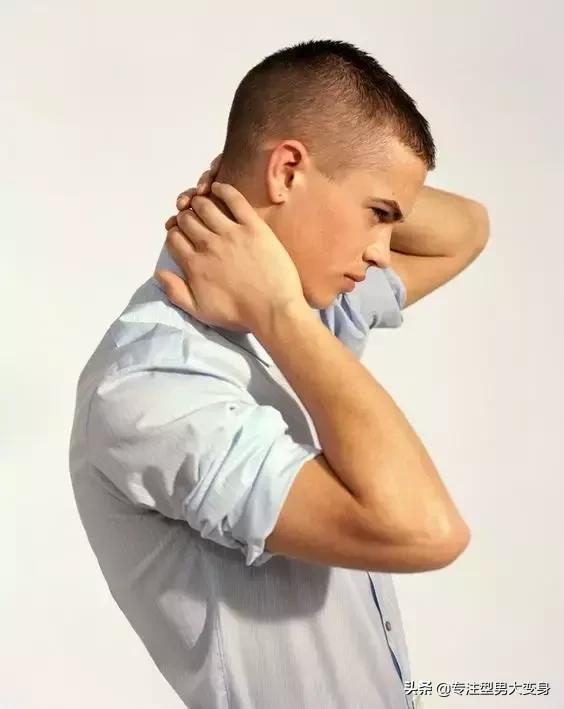 痞帅的寸头男生发型,寸头怎么拍出痞里痞气的感觉