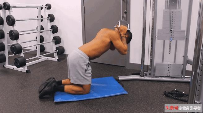 两个动作就能练巧克力腹肌,腹部燃脂训练巧克力腹肌强化