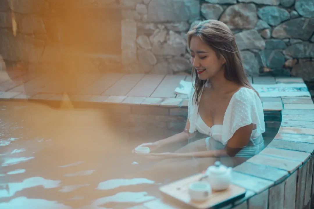 成都周边泡温泉比较好的地方推荐,成都周边泡温泉地方推荐