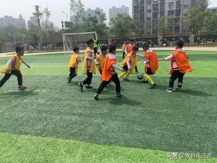 郑州市建设路小学足球,郑州市实验小学足球文化艺术节
