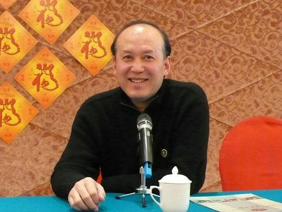 “央视台柱子”倪萍：与赵忠祥主持春晚多年，却在事业巅峰期隐退