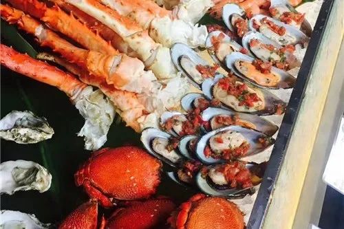 北京西国贸大酒店亚洲美食节自助晚餐139元1大1小，.上百种类菜品