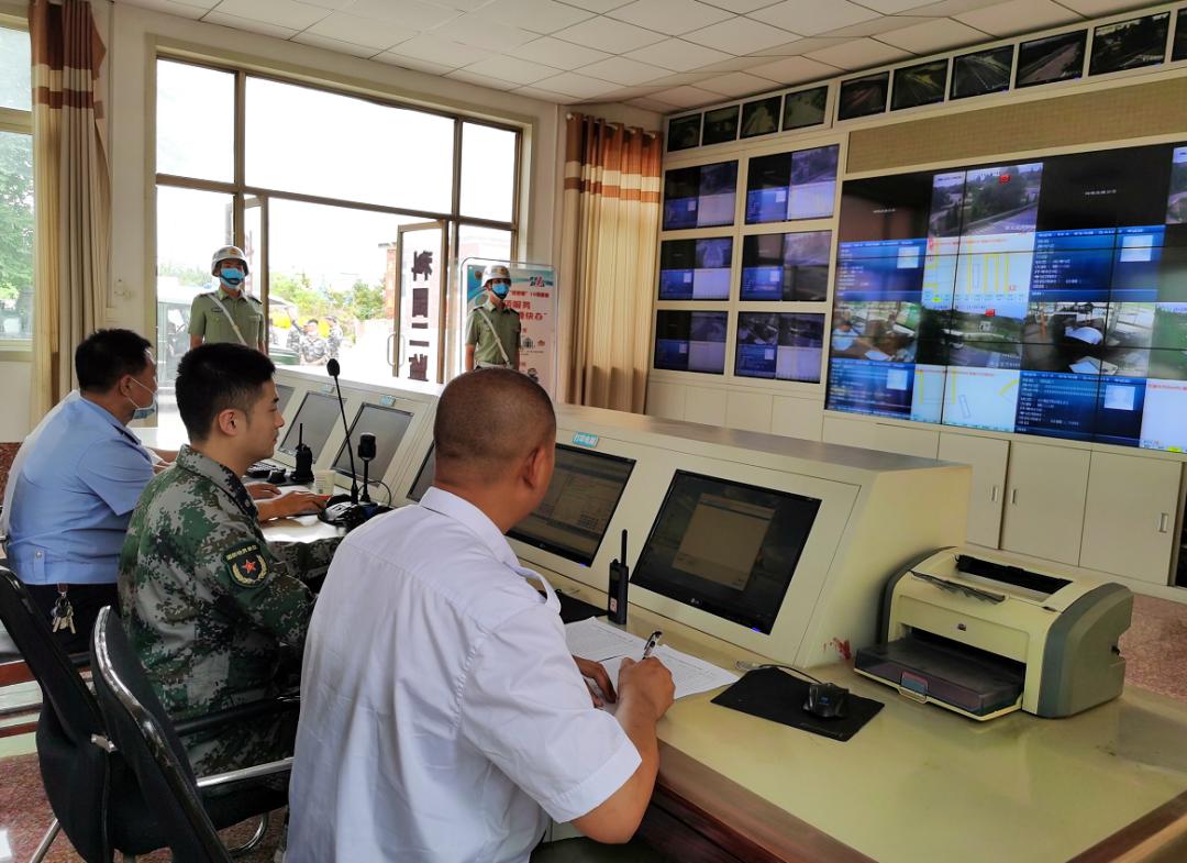 纠察在路上检查军车,纠察会查带军牌的普通车吗