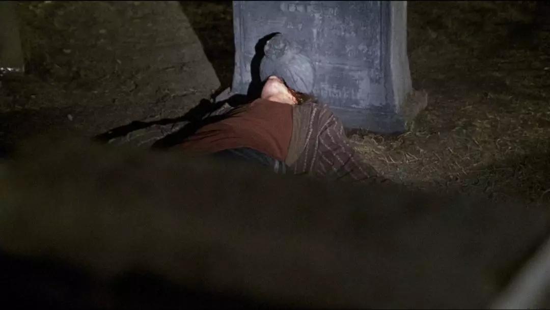 一部被低估的黑色幽默经典电影,一部极具讽刺意味的黑色幽默电影