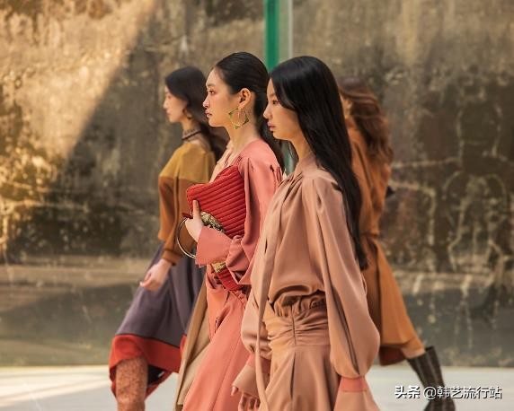 2021首尔秋冬时装周,2021年国际时装周女装