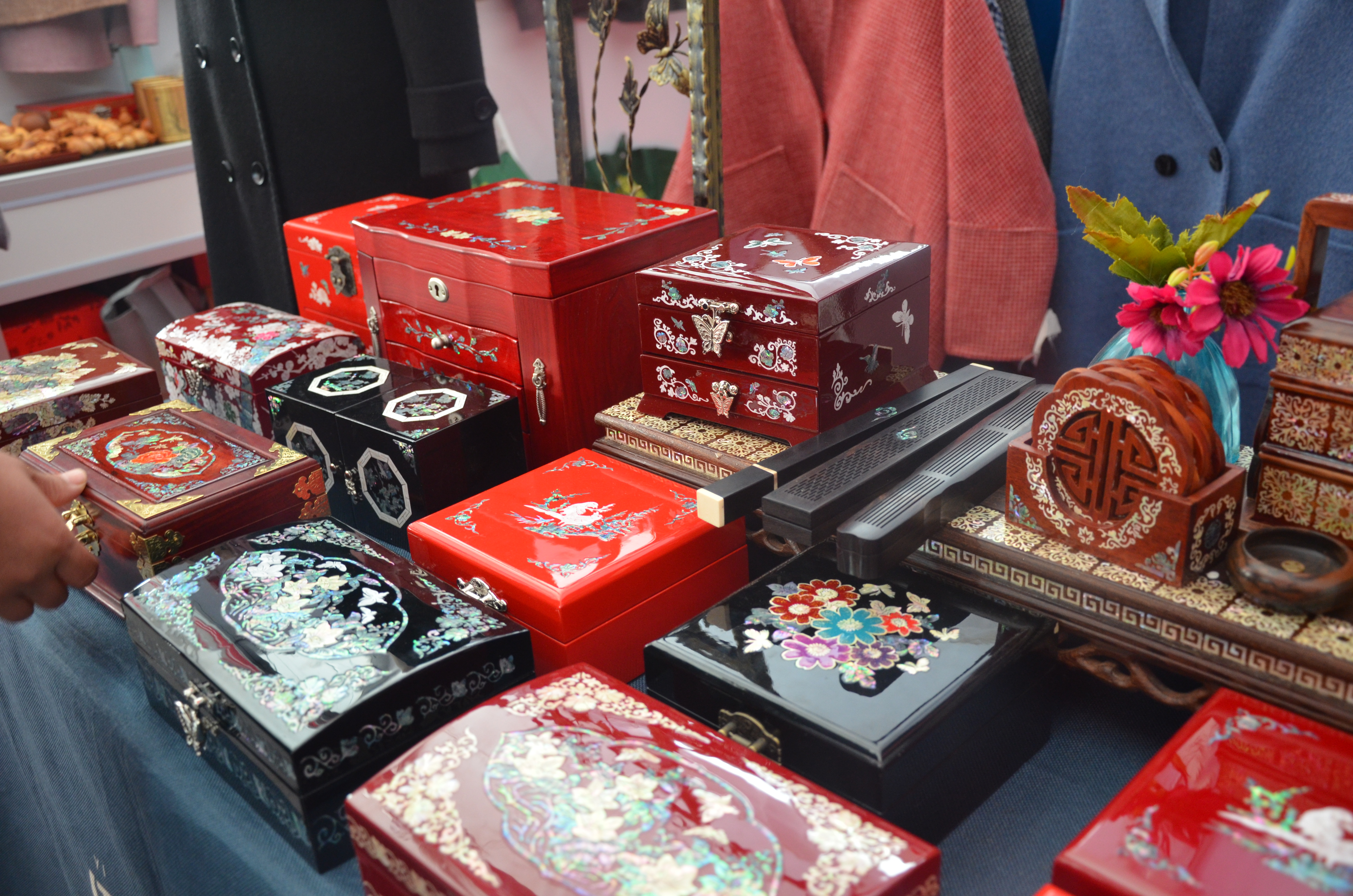 晒年货购物清单,青岛金沙滩年货展