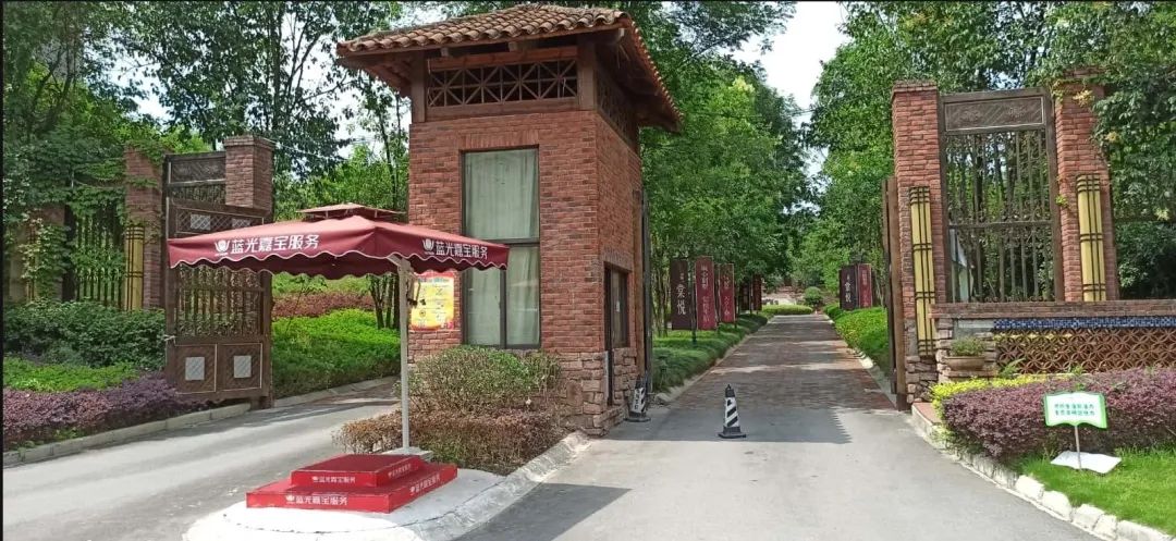 被56万压垮，重庆力帆帝国即将破产？昔日超级豪宅沦为鬼楼？