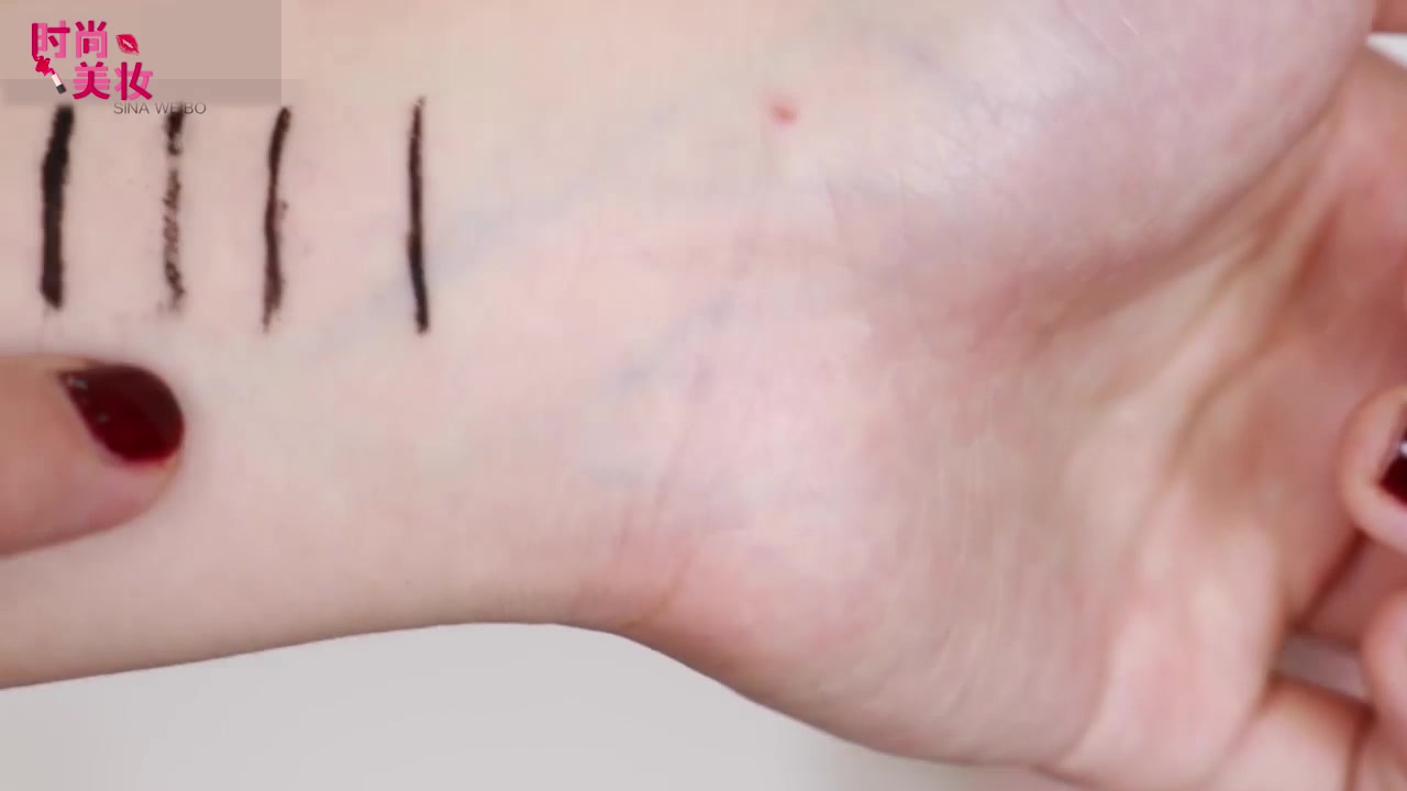 美妆教程眼线,植村秀眼线笔晕染图片