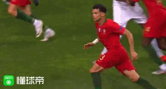 c罗戴帽逆转马竞,c罗欧冠连场戴帽