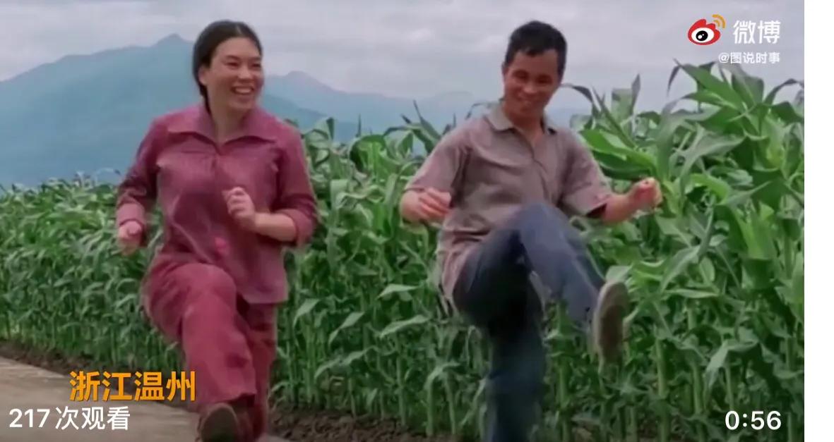 即使满身泥泞也要勇敢前行,即使脚踏淤泥也要仰望星空